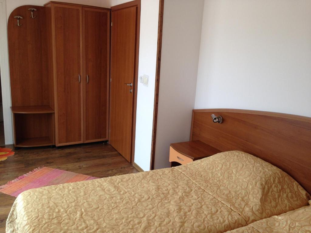 Family Hotel Hit キテン 部屋 写真